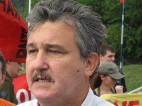 лидер профсоюза «Единство» Петр Золотарев