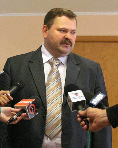 Помощник полпреда в Приволжском федеральном округе Олег Мельниченко