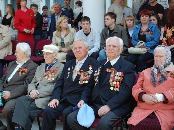 Ветераны на параде ТГУ в честь 9 мая