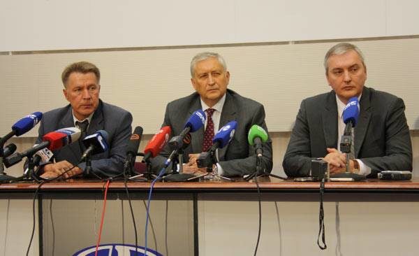 Участники пресс-конференции на АВТОВАЗе