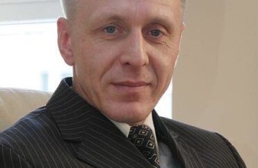 Руководитель УВЭД Тольятти Дмитрий Жаринов