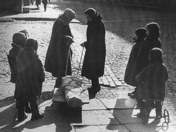 Весна 1942 года. Прощание со сверстником