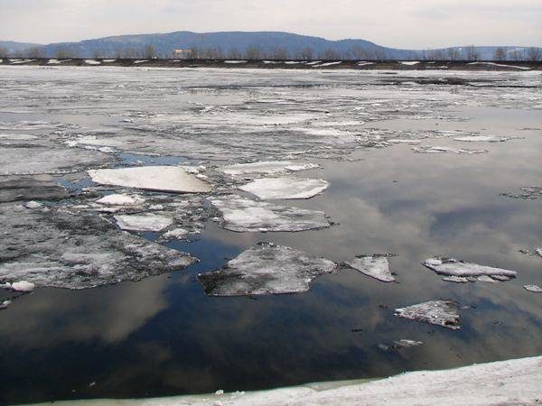 Вид на&nbsp;Волгу с&nbsp;набережной Комсомольского района Тольятти