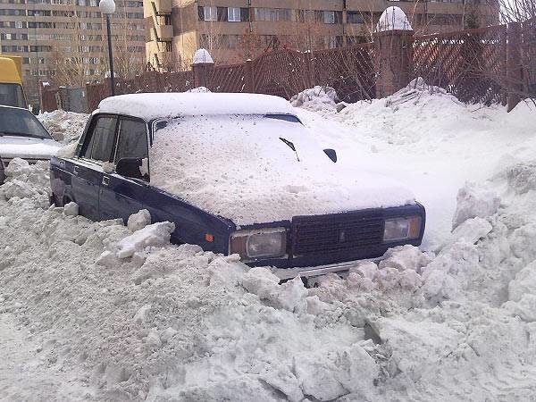 Владельцев автомобилей, мешающих уборке снега, будут штрафовать